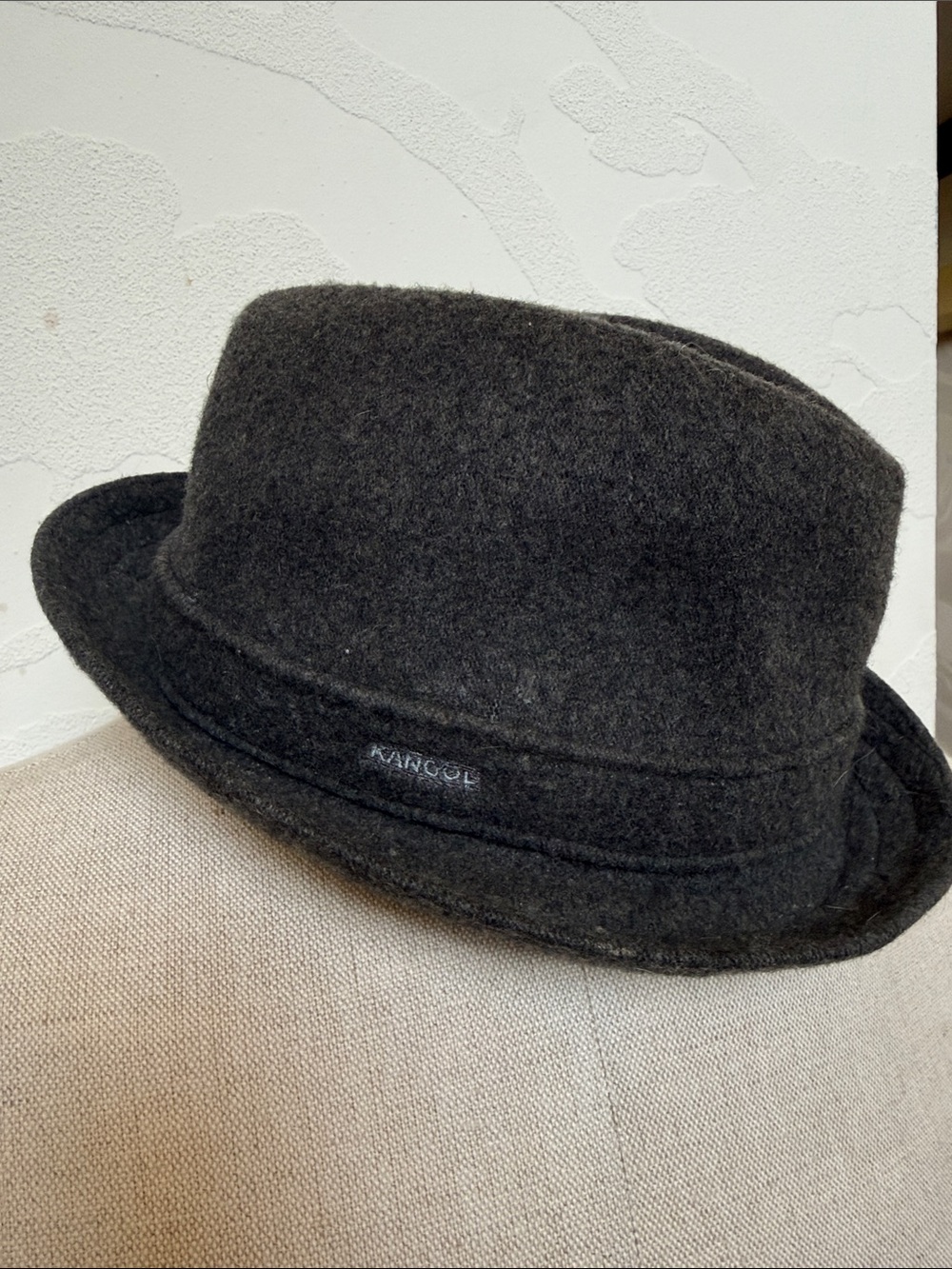 Kangol Men's Wool Player Charcoal Blue Hat Size Medium
